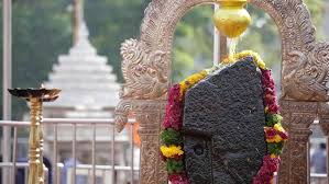 Shani Tel Arpan and Aarti